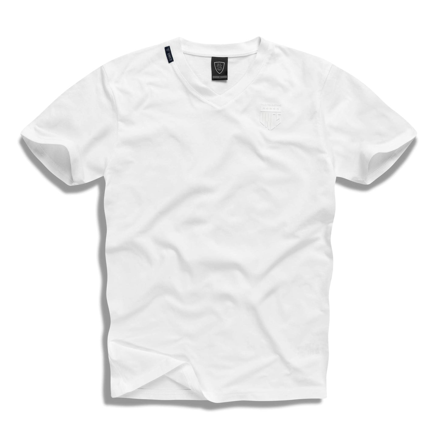 Pánské bílé tričko UNCS, minimalistický design, decentní logo na hrudi, pohodlný střih.