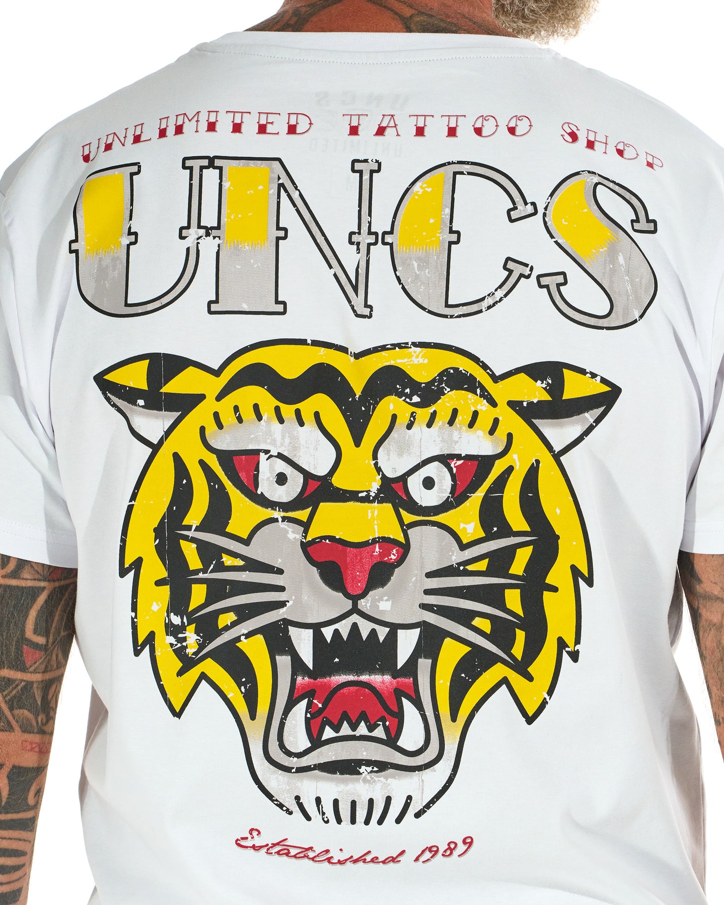 UNCS pánské bílé tričko a černé kraťasy s tygrem, streetwear pro motorkáře a svalnaté postavy do 6XL.