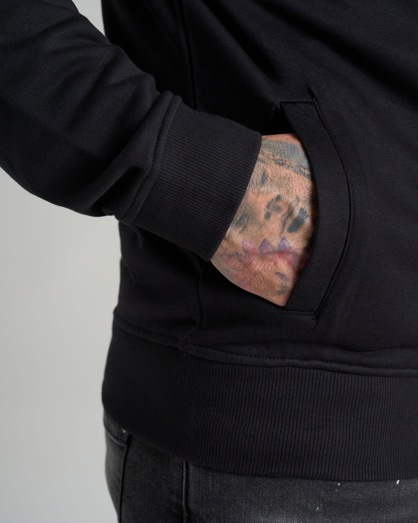 Pánská mikina BASIC III BLACK