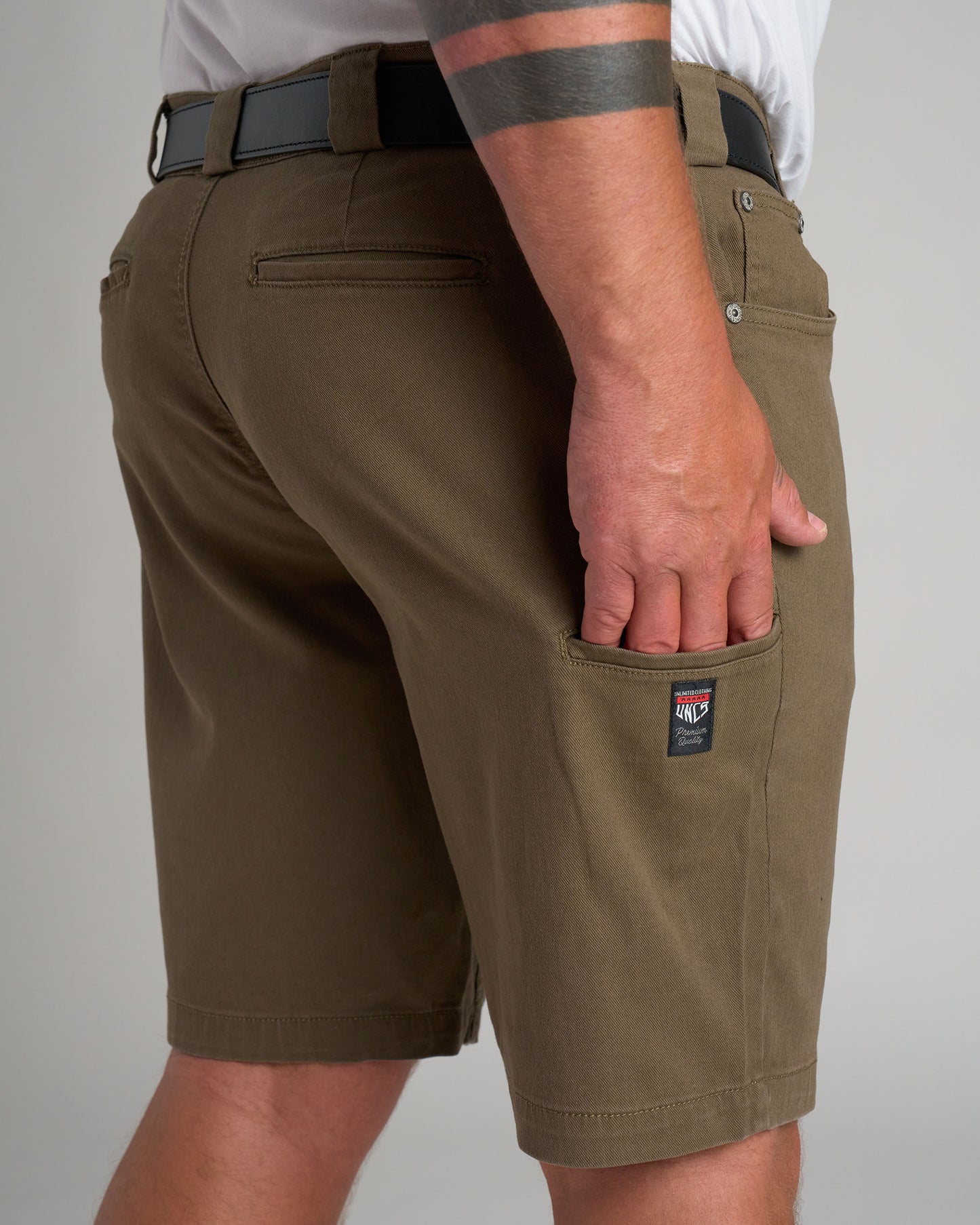 Pánské šortky BARRET KHAKI