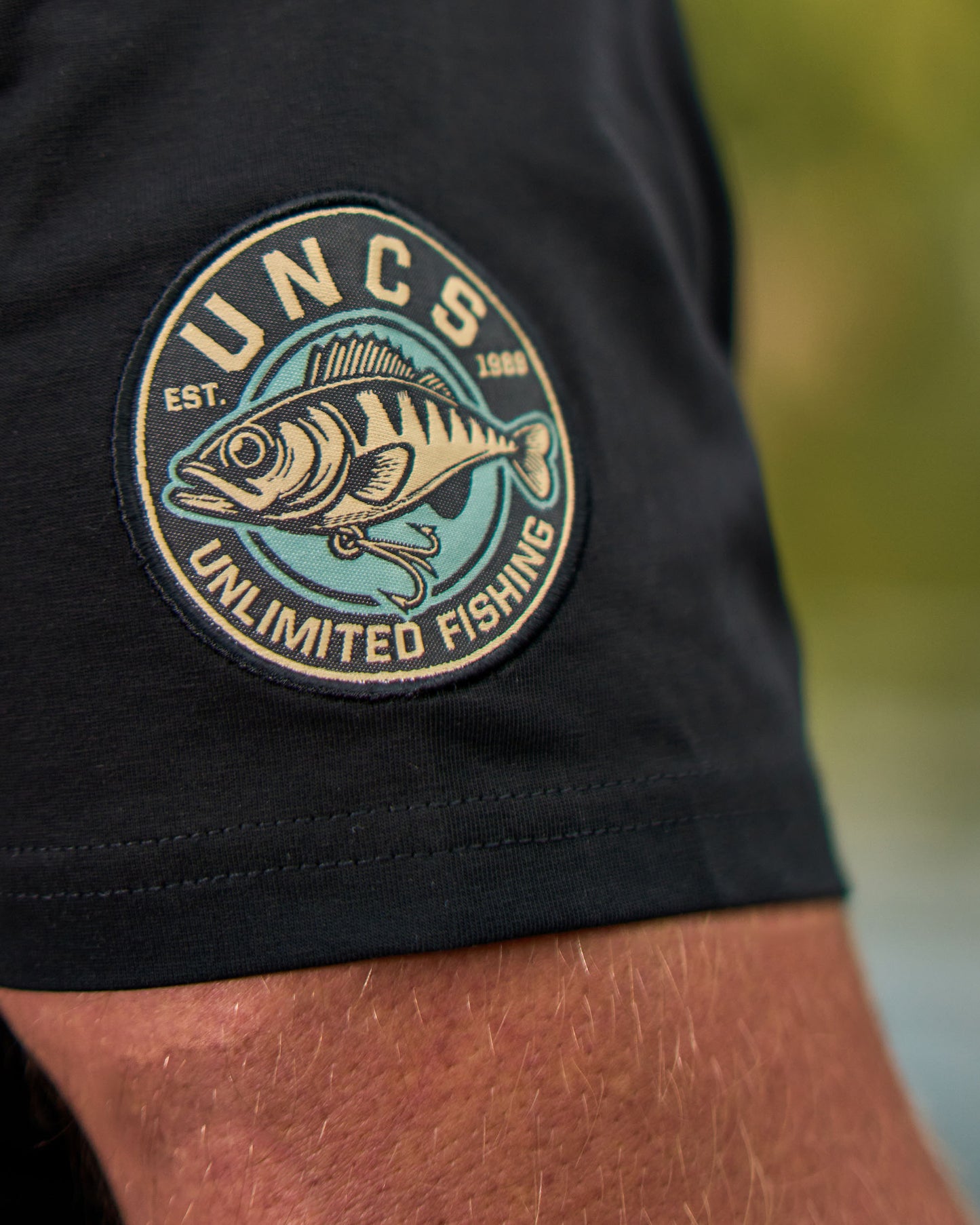 Pánské triko CARP BLACK