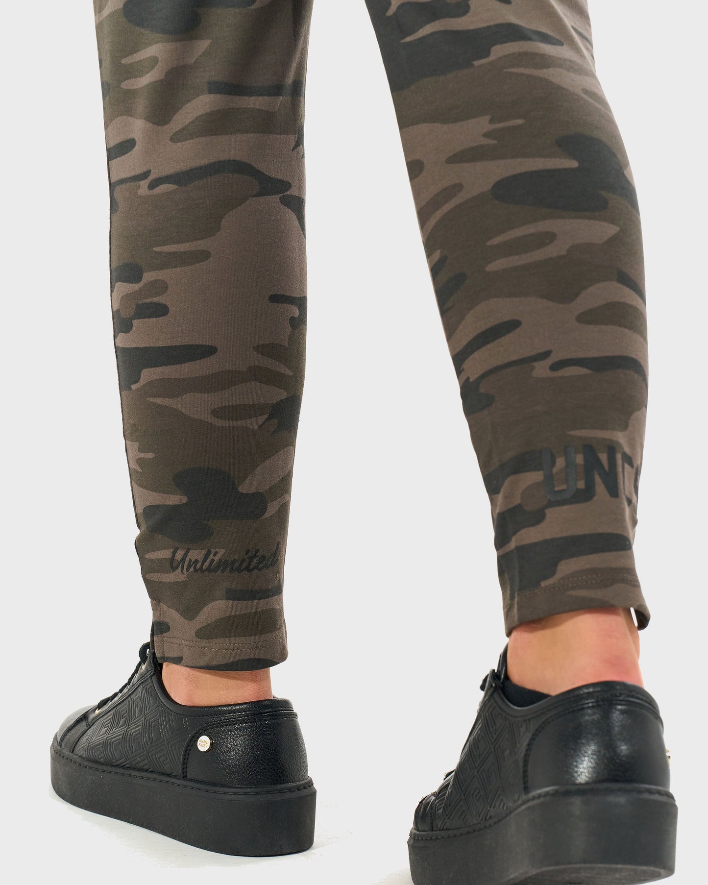 Dámské legíny XENA II CAMOUFLAGE