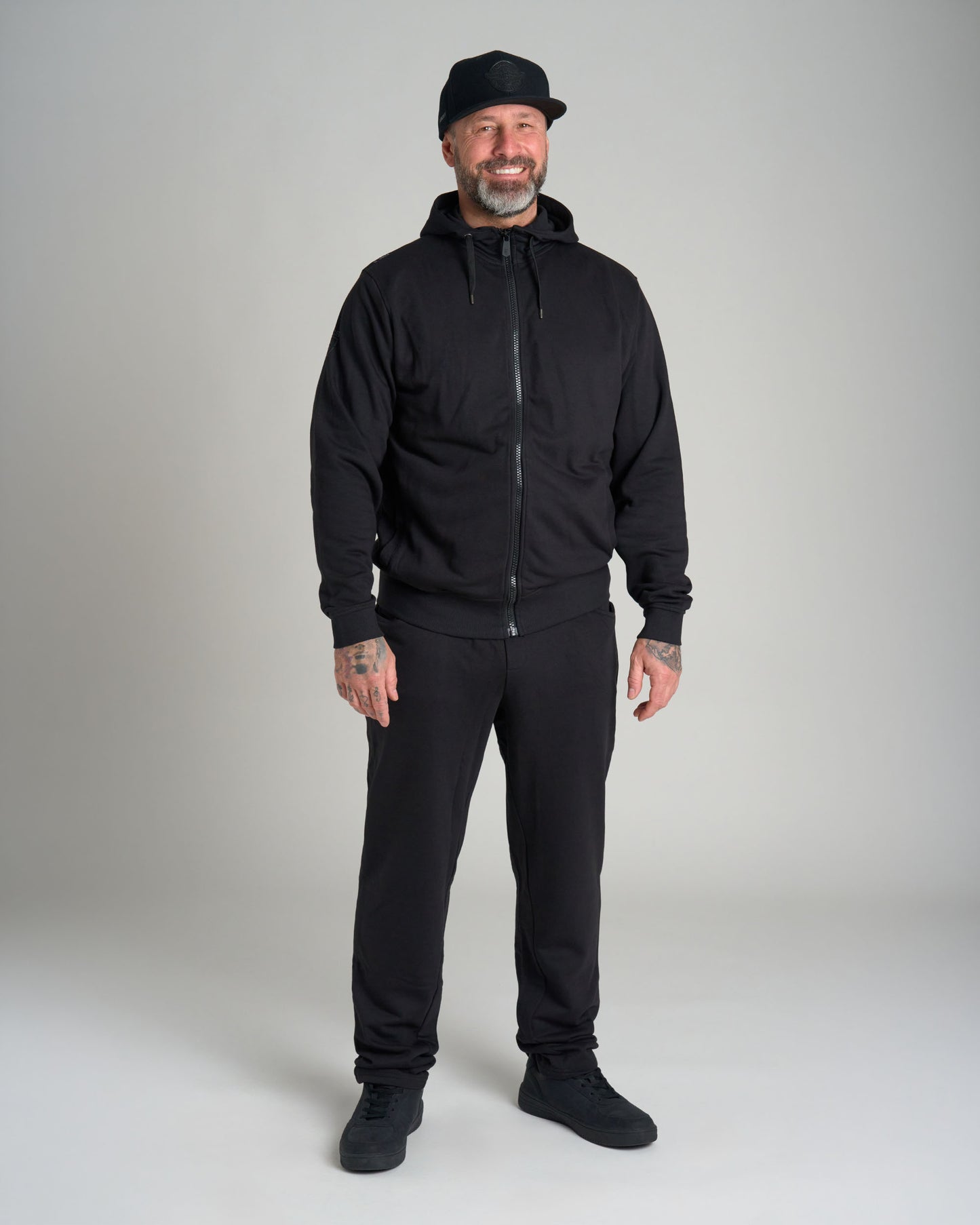 Pánské tepláky BASIC III BLACK