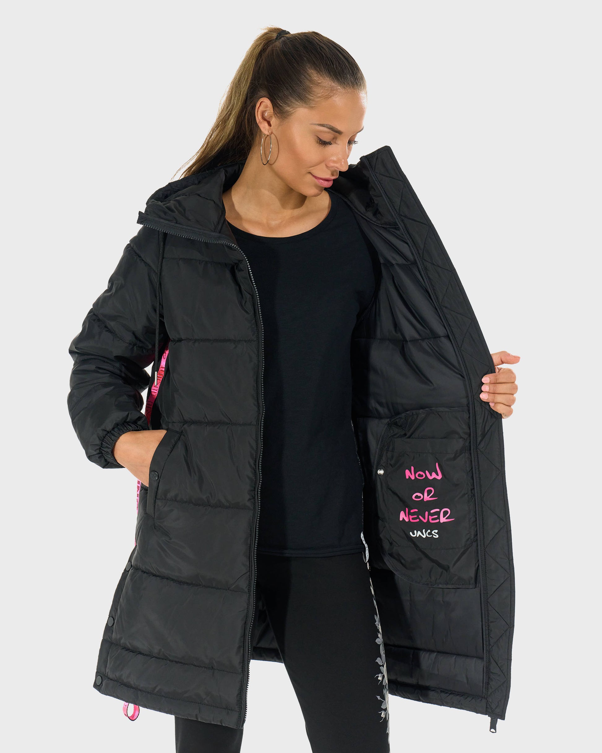 Dámská bunda SARAH BLACK