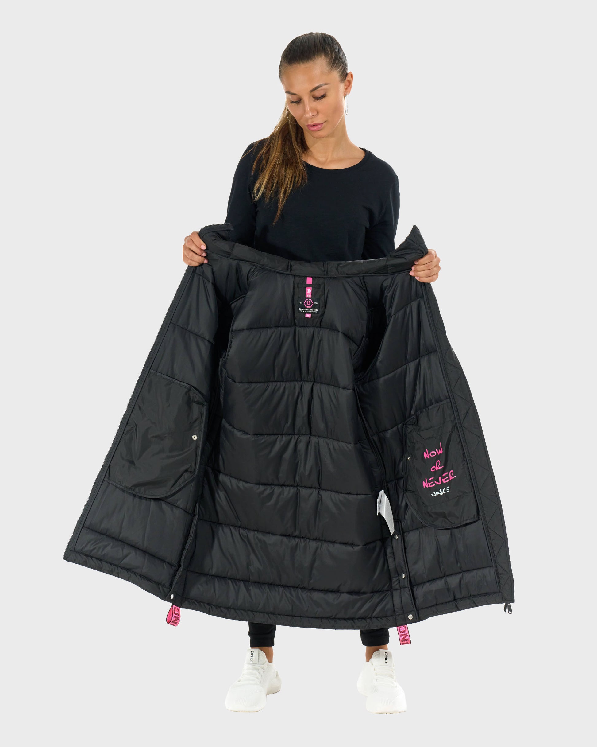 Dámská bunda SARAH BLACK