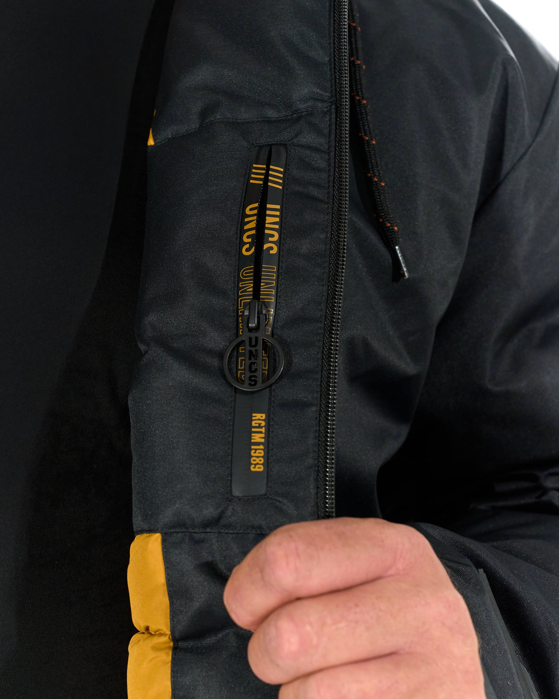 Pánská bunda CARMACK III BLACK