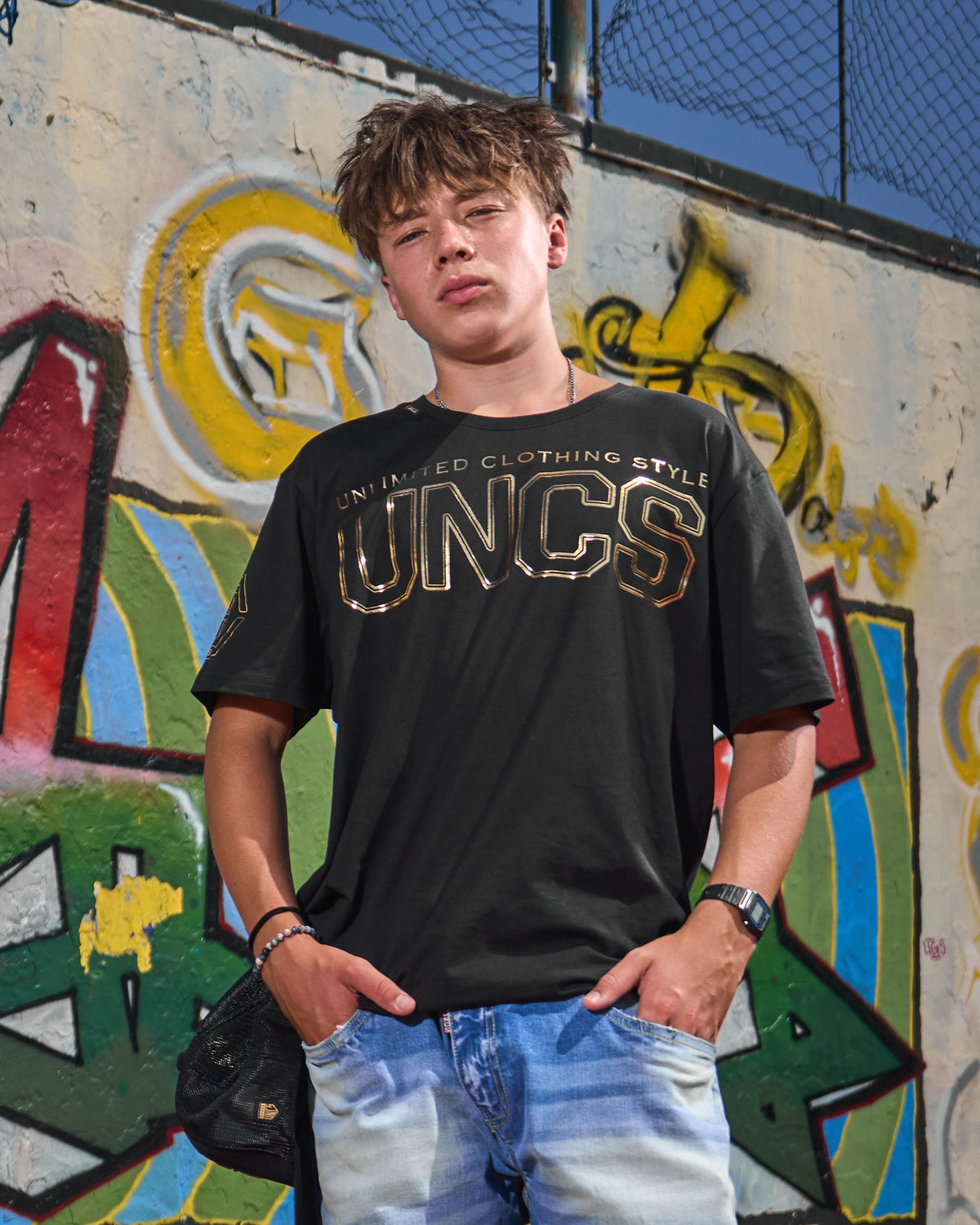 Pánské triko UNLIMITED V BLACK/GOLD