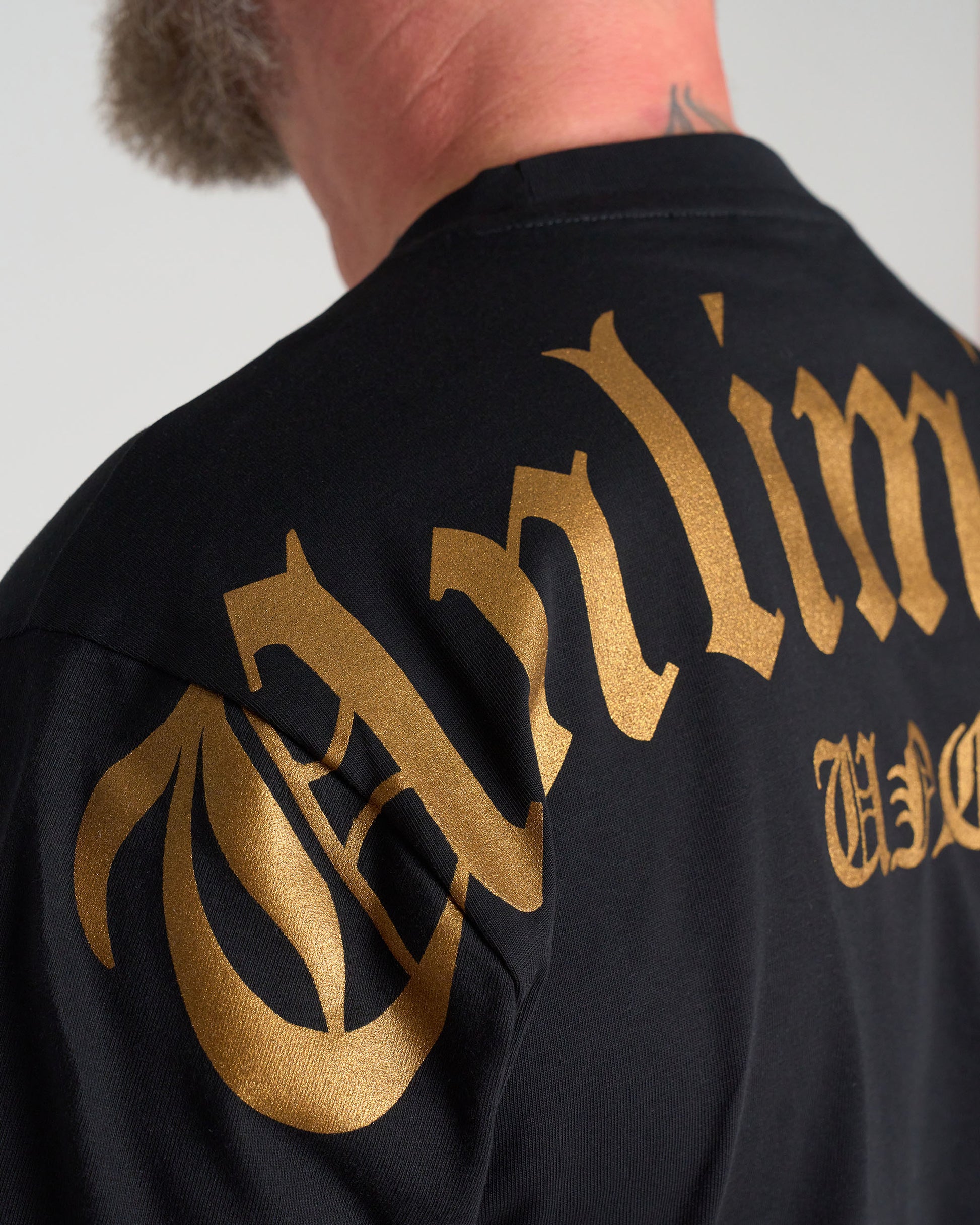 Pánské triko UNLIMITED (OVERSIZE) BLACK/GOLD
