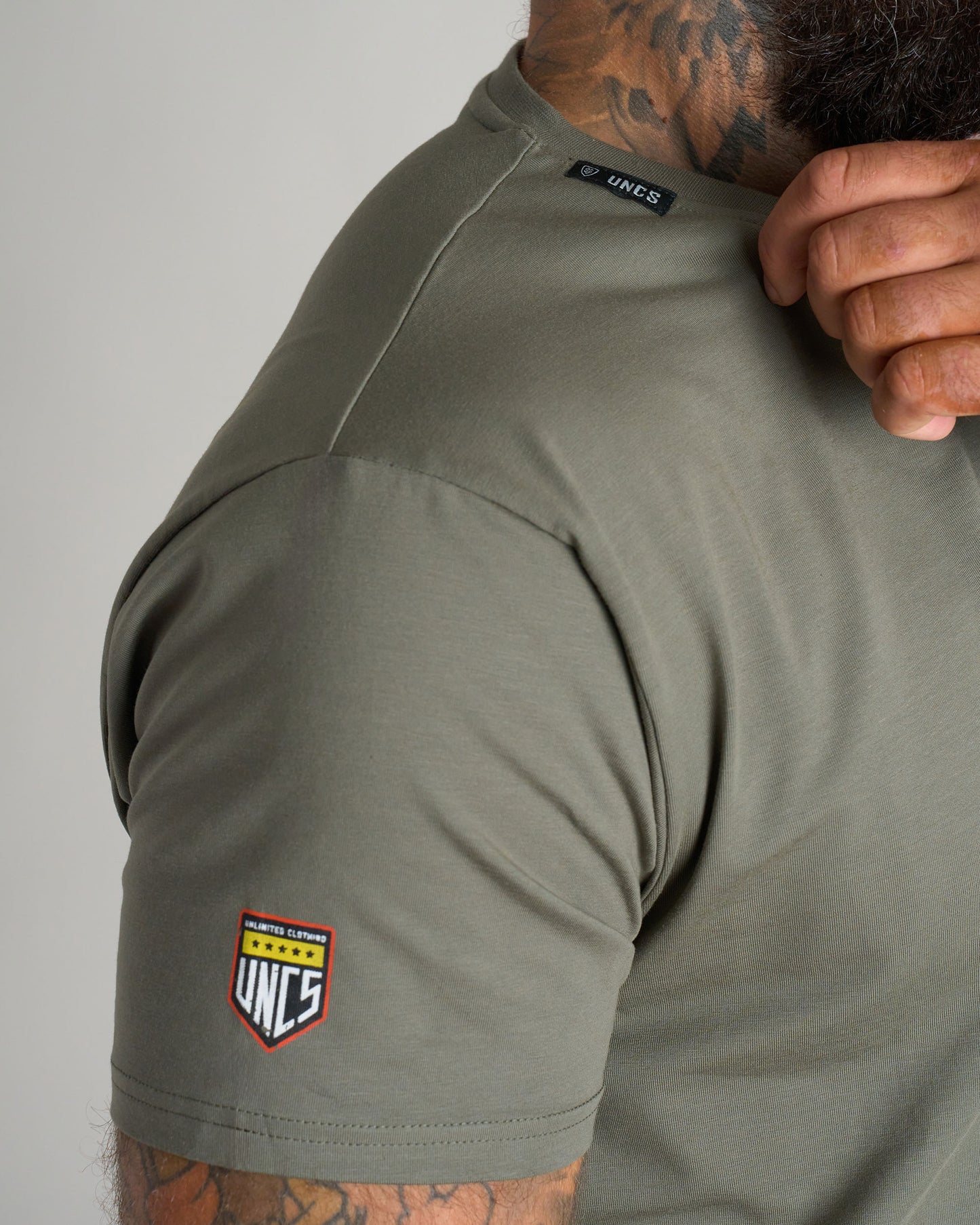 Pánské triko SKULL III KHAKI